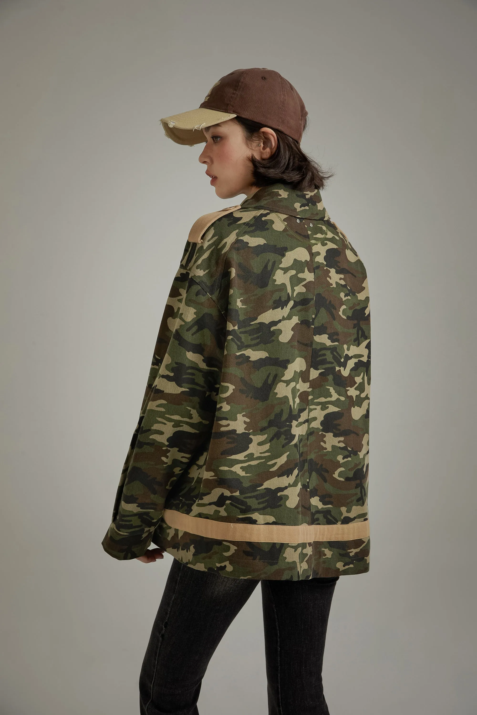 Pocket Camouflage Zip-Up Jacket